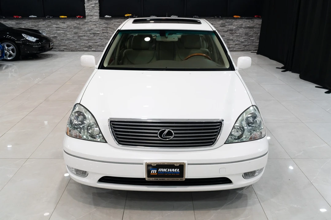 2002 Lexus LS 3rd Gen - Image 16 of 31