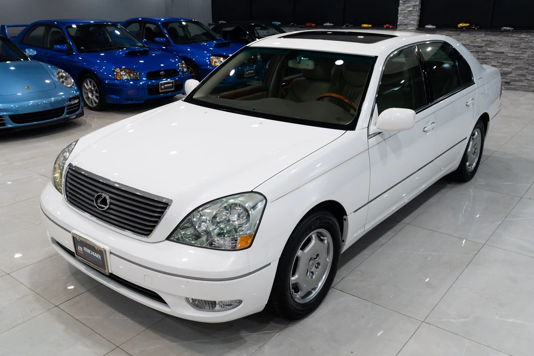 2002 Lexus LS 3rd Gen - Image 11 of 31