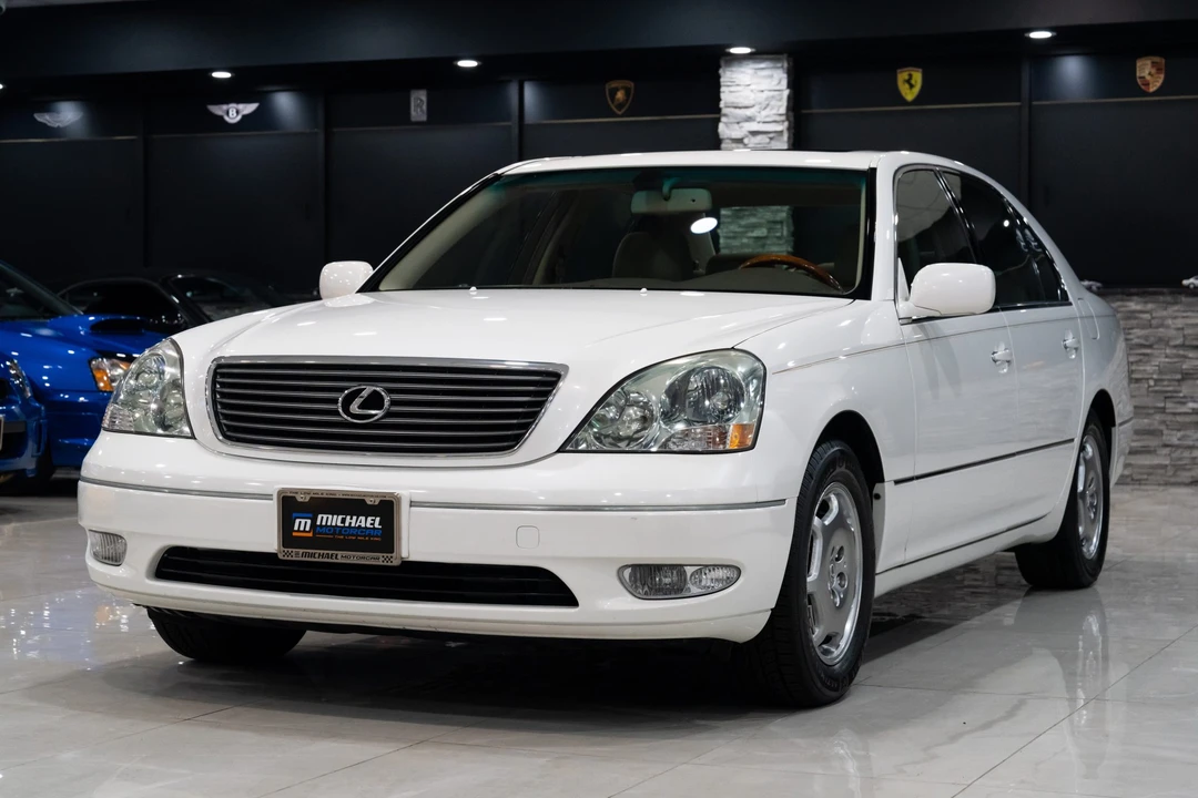 2002 Lexus LS 3rd Gen - Image 13 of 31