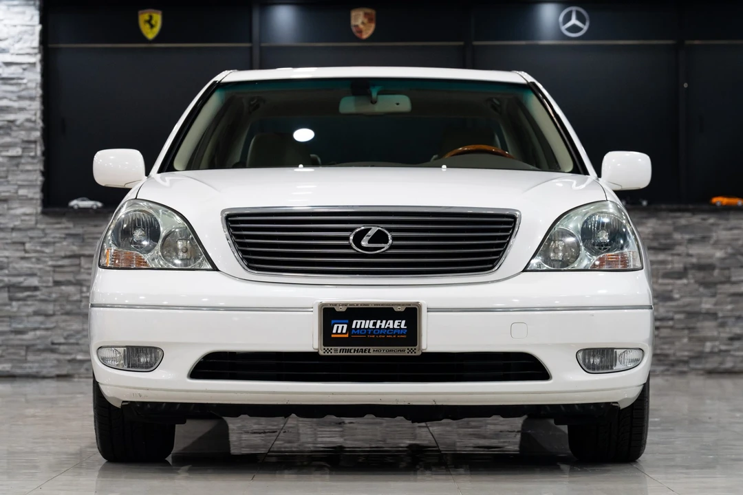 2002 Lexus LS 3rd Gen - Image 18 of 31