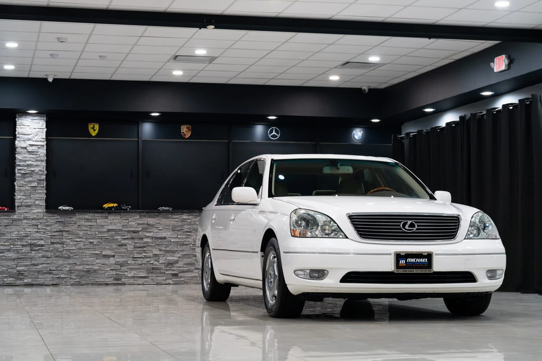2002 Lexus LS 3rd Gen - Image 20 of 31