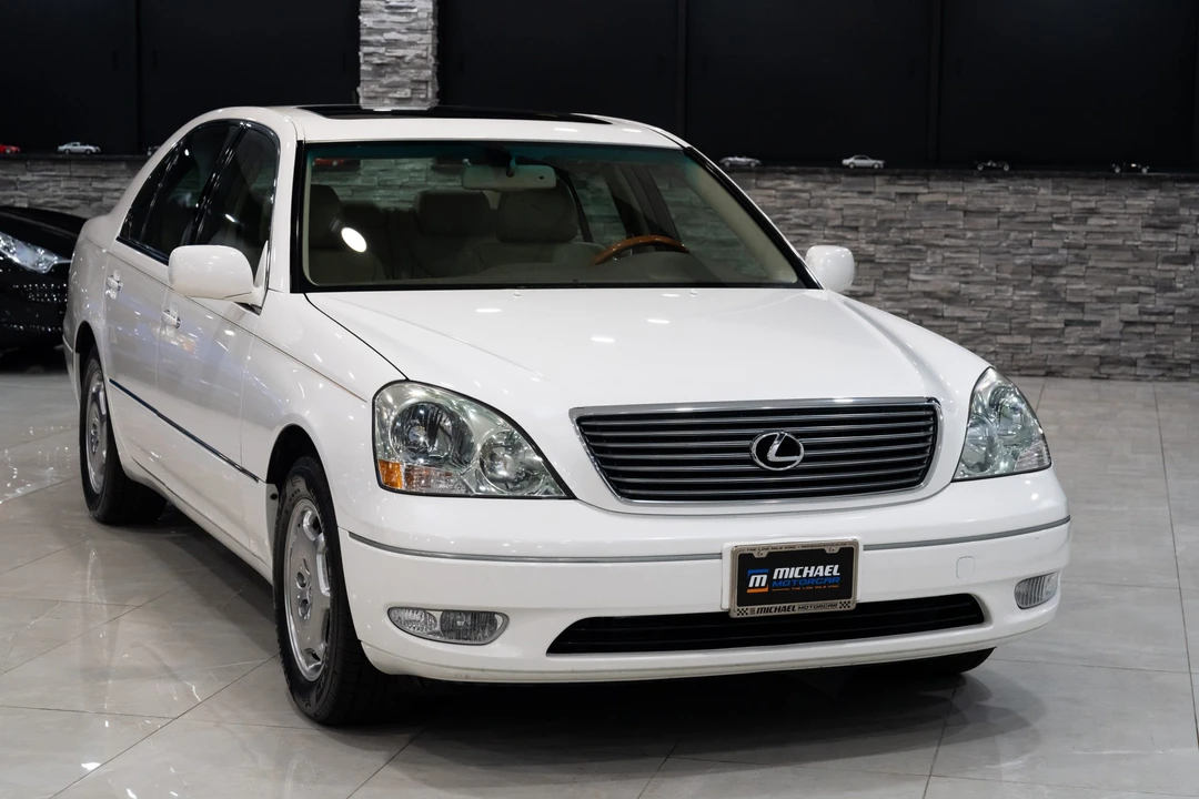 2002 Lexus LS 3rd Gen - Image 24 of 31