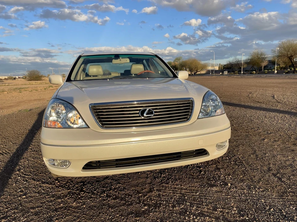 2002 Lexus LS 3rd Gen - Image 6 of 31