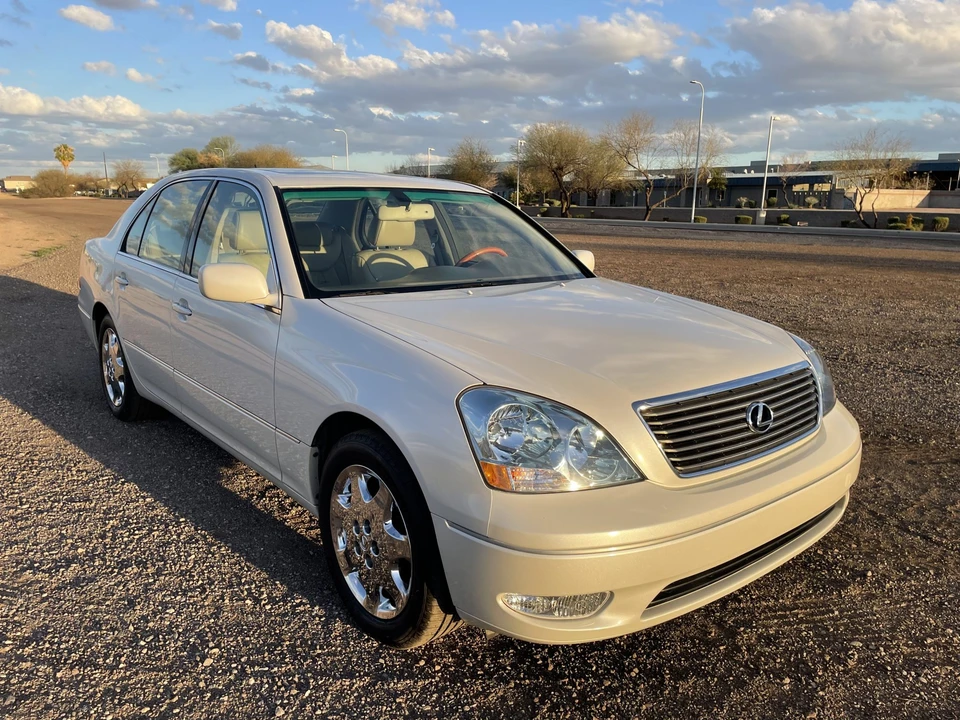 2002 Lexus LS 3rd Gen - Image 8 of 31