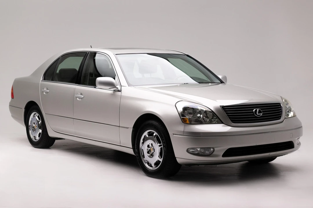 2002 Lexus LS 3rd Gen - Image 20 of 31