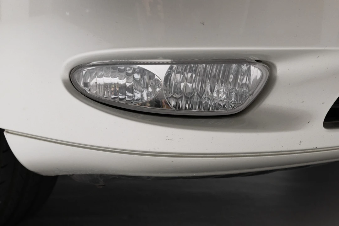 2002 Lexus LS 3rd Gen - Image 30 of 31