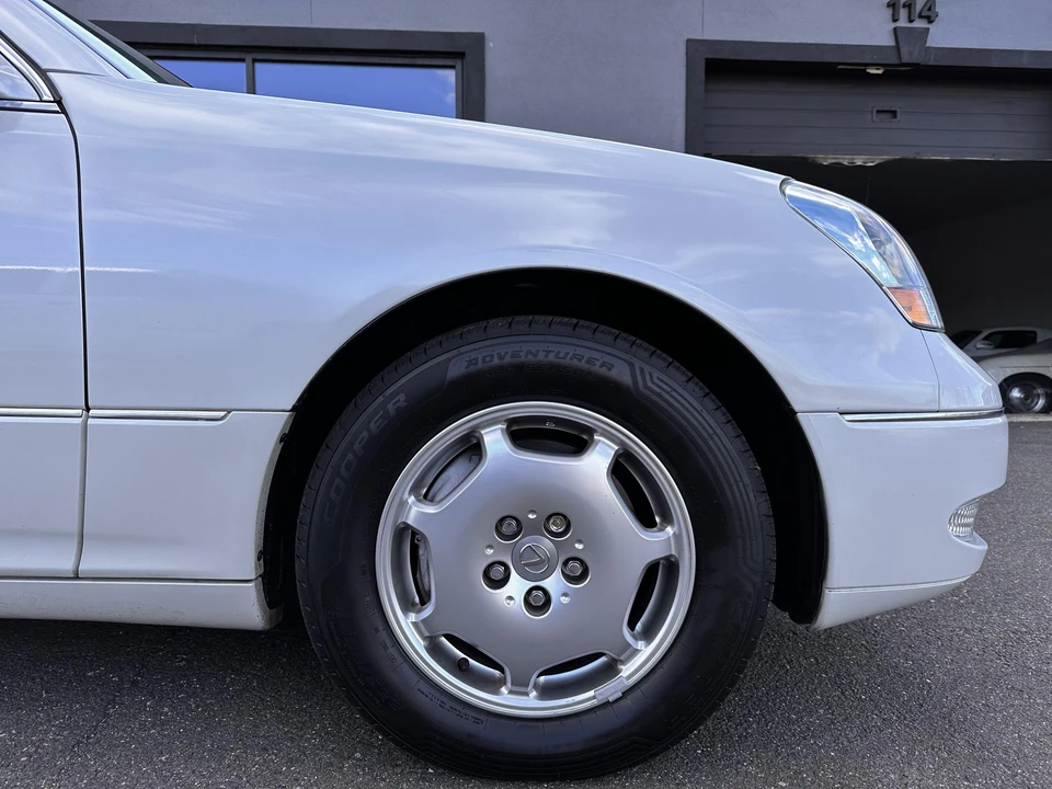 2002 Lexus LS 3rd Gen - Image 31 of 31