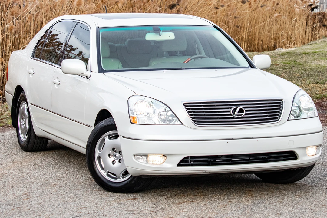 2002 Lexus LS 3rd Gen - Image 8 of 31
