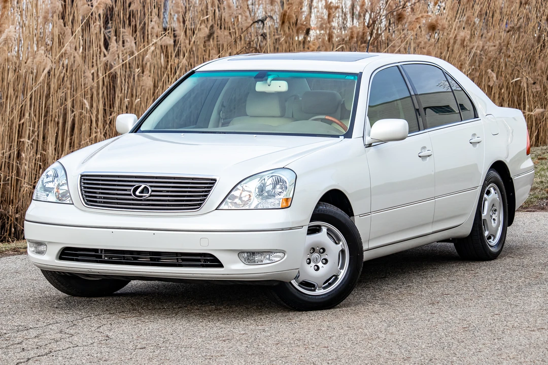 2002 Lexus LS 3rd Gen - Image 4 of 31