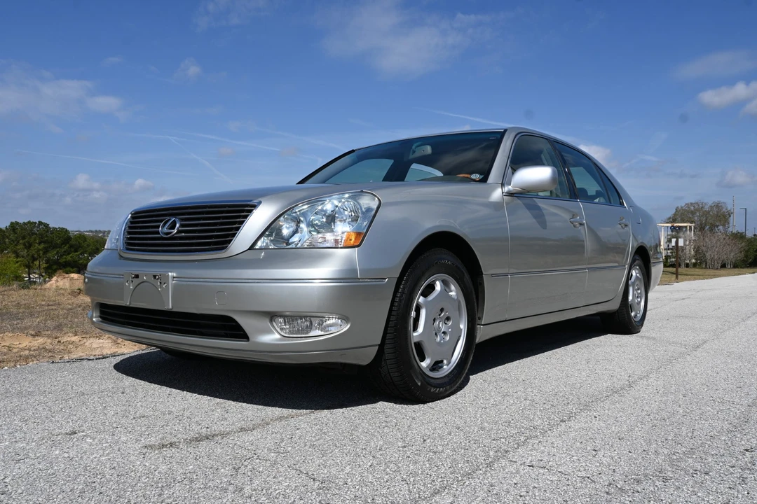 2002 Lexus LS 3rd Gen - Image 4 of 31