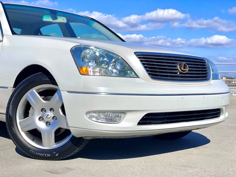 2002 Lexus LS 3rd Gen - Image 12 of 31
