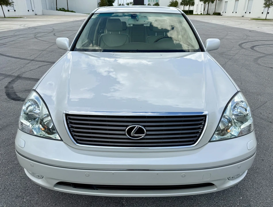2002 Lexus LS 3rd Gen - Image 26 of 31