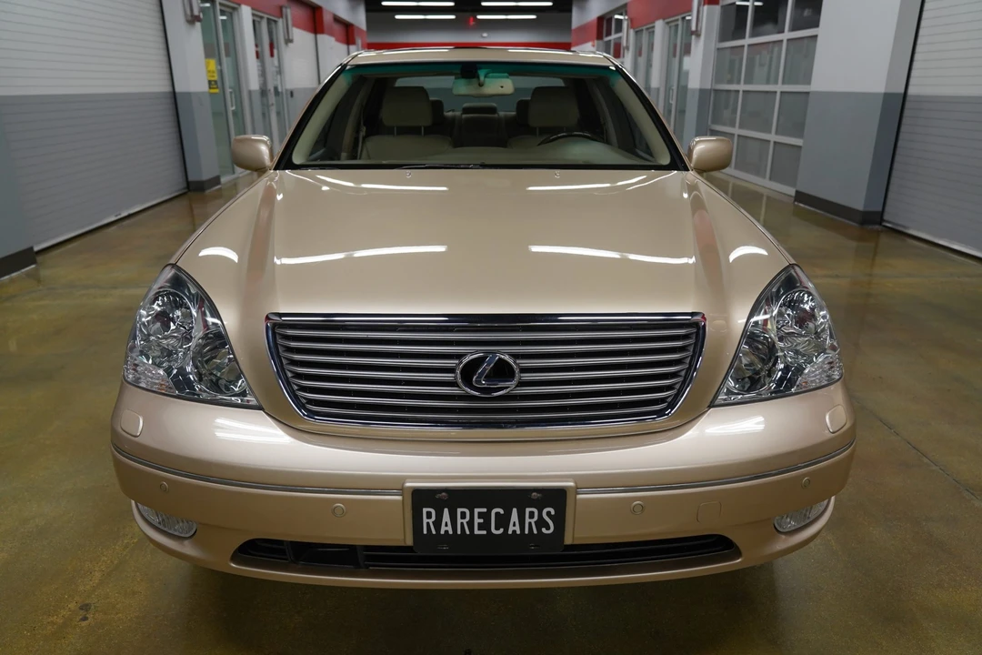 2002 Lexus LS 3rd Gen - Image 12 of 31