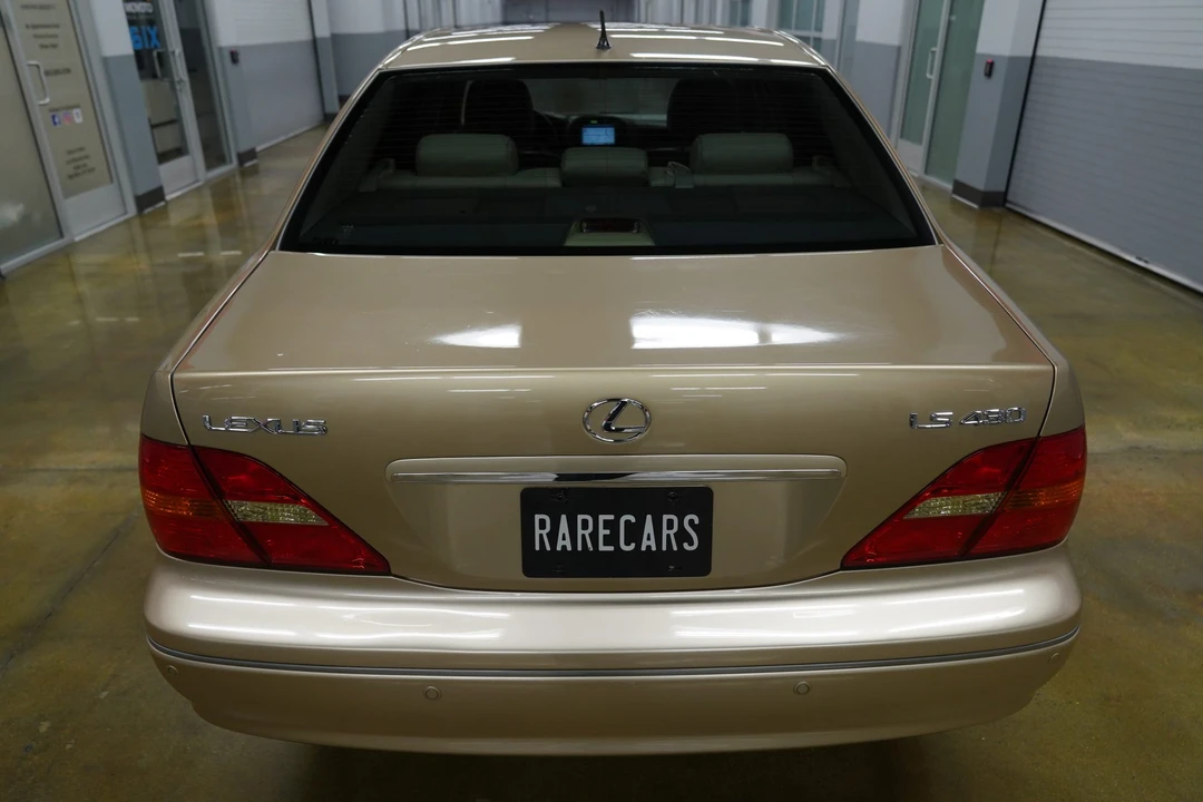 2002 Lexus LS 3rd Gen - Image 27 of 31