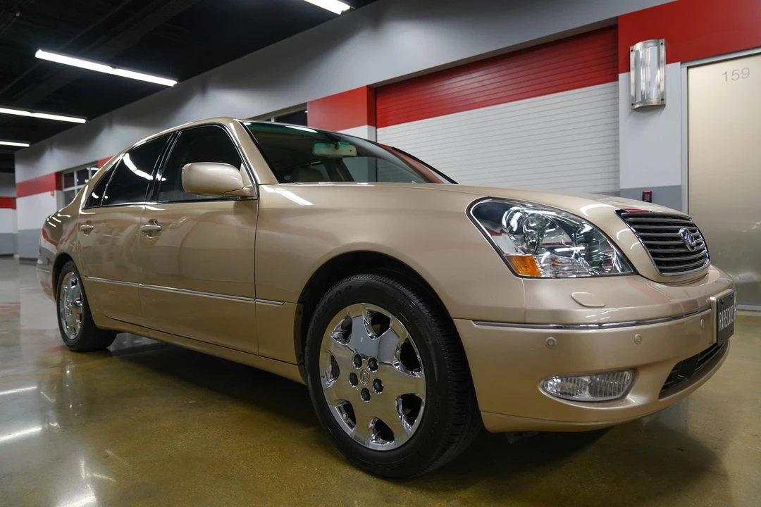 2002 Lexus LS 3rd Gen - Image 16 of 31