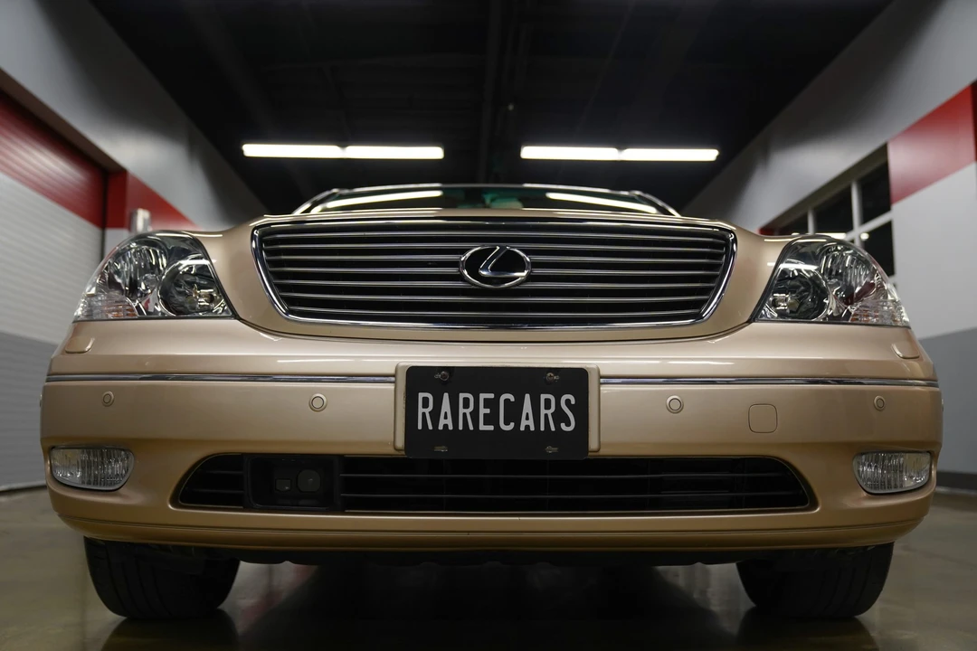 2002 Lexus LS 3rd Gen - Image 10 of 31