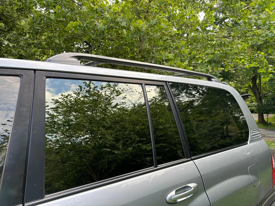 2002 Lexus LX 2nd Gen - Image 31 of 31