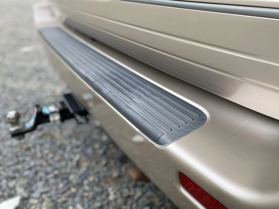 2002 Lexus LX 2nd Gen - Image 30 of 31