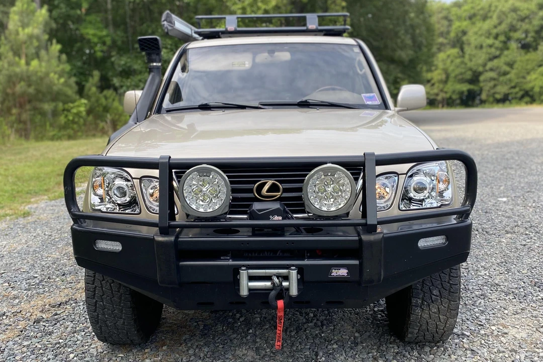 2002 Lexus LX 2nd Gen - Image 2 of 31