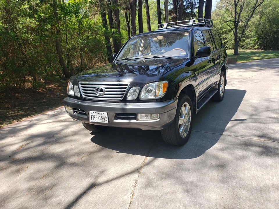 2002 Lexus LX 2nd Gen - Image 7 of 31