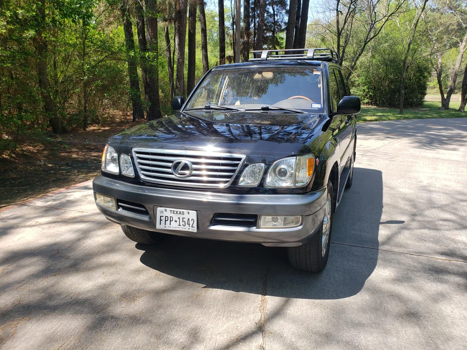 2002 Lexus LX 2nd Gen - Image 30 of 31