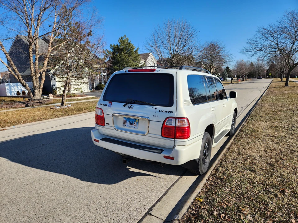 2002 Lexus LX 2nd Gen - Image 31 of 31