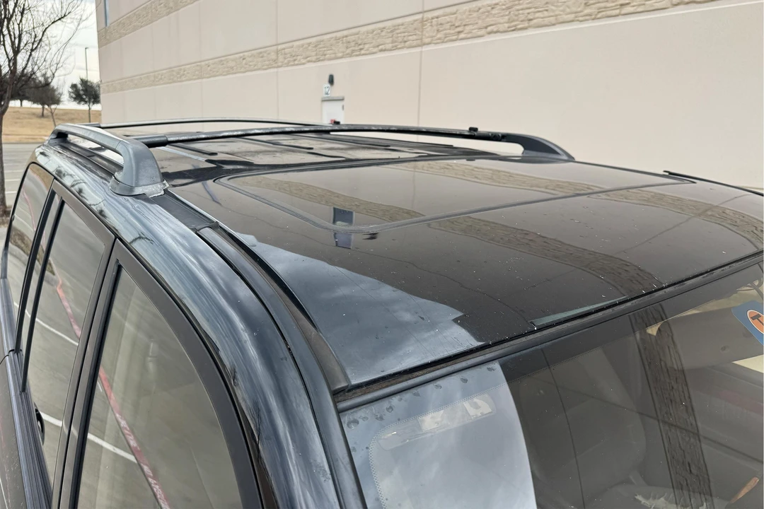 2002 Lexus LX 2nd Gen - Image 21 of 31