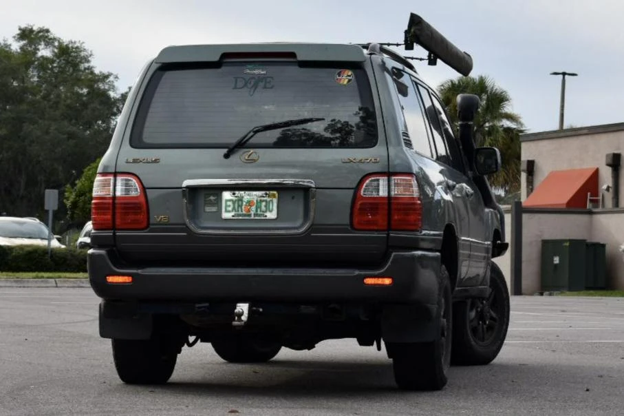 2002 Lexus LX 2nd Gen - Image 14 of 27