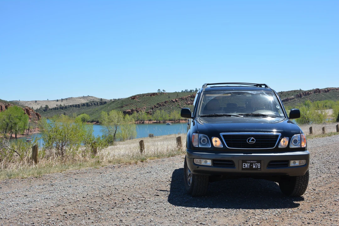 2002 Lexus LX 2nd Gen - Image 6 of 31
