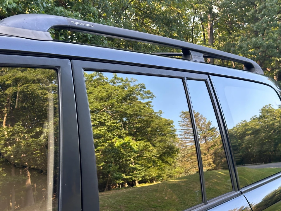 2002 Lexus LX 2nd Gen - Image 26 of 31