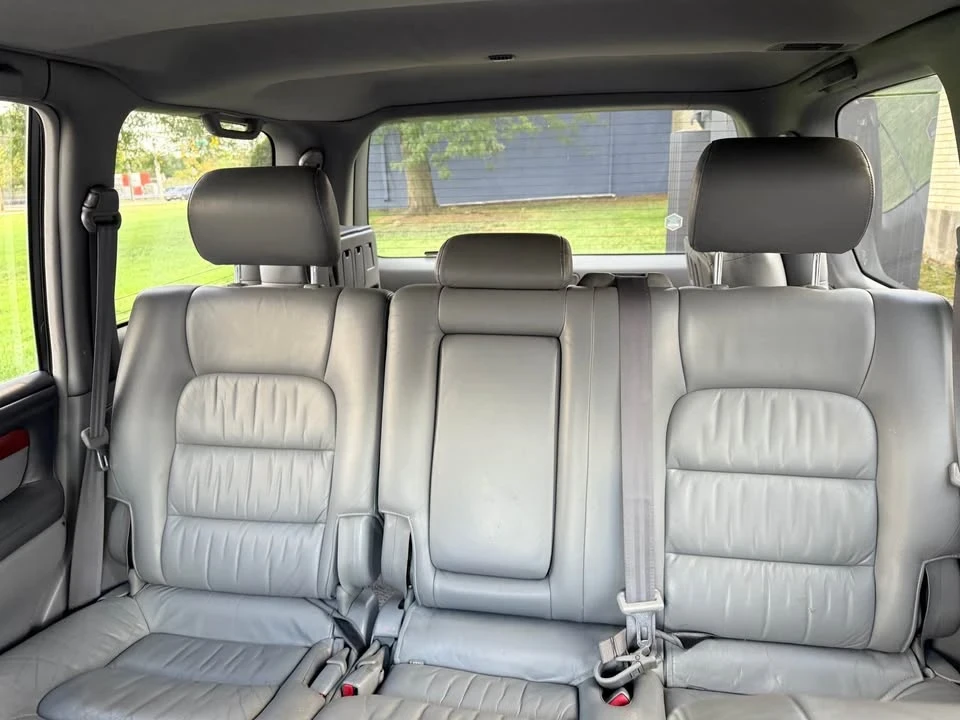 2002 Lexus LX 2nd Gen - Image 7 of 13