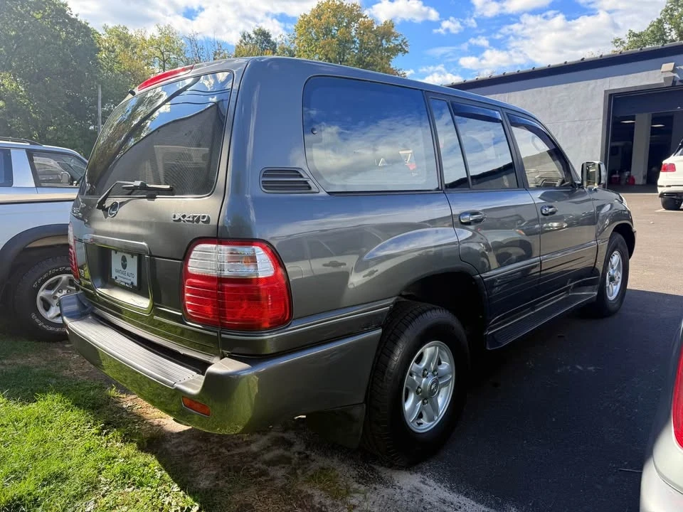 2002 Lexus LX 2nd Gen - Image 3 of 13
