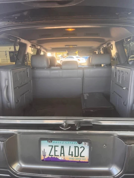 2002 Lexus LX 2nd Gen - Image 7 of 9