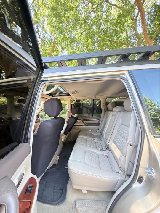 2002 Lexus LX 2nd Gen - Image 8 of 14