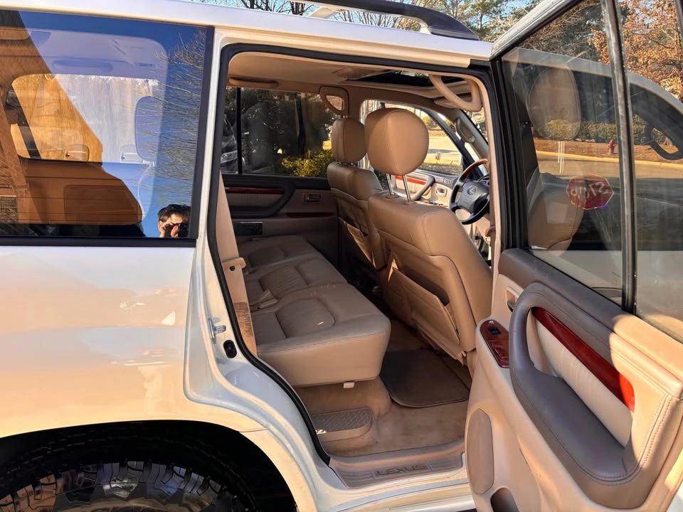 2002 Lexus LX 1st Gen - Image 15 of 16