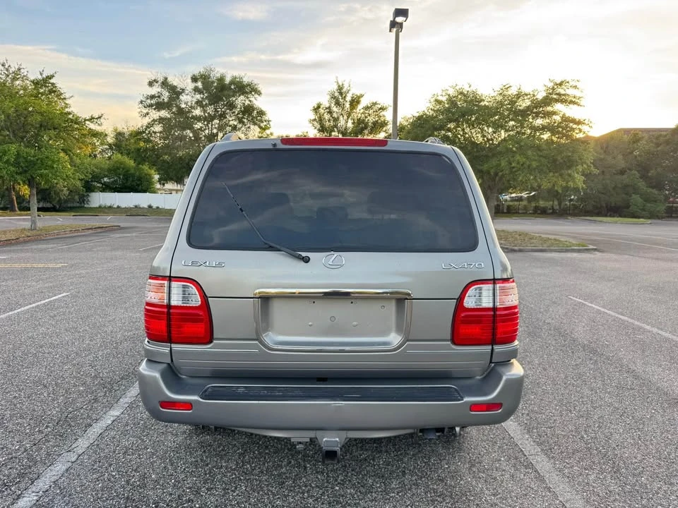 2002 Lexus LX 2nd Gen - Image 6 of 20