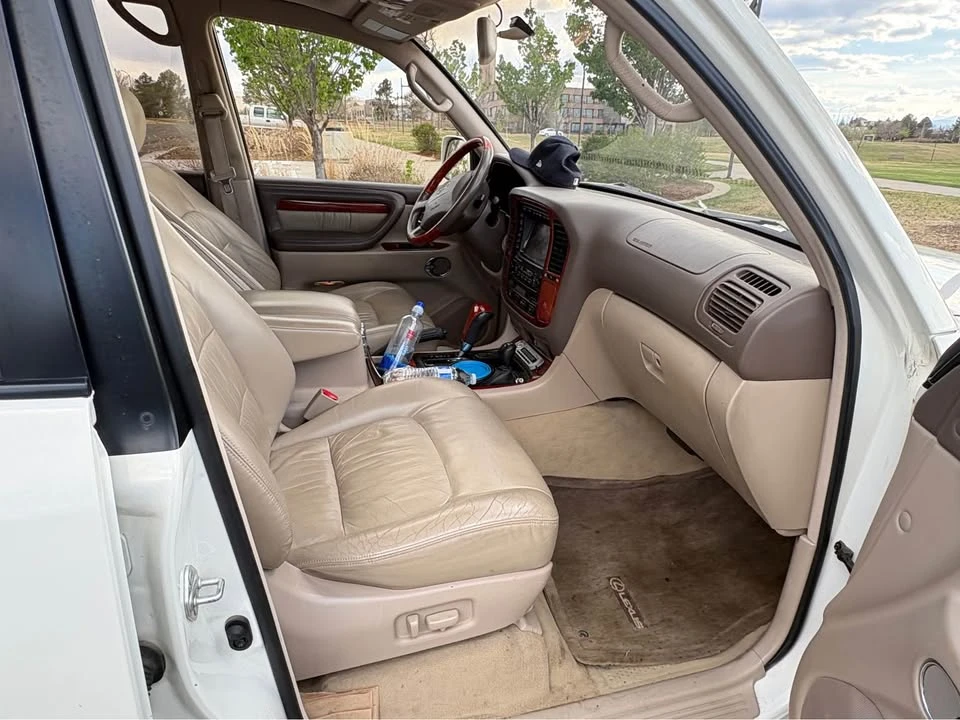2002 Lexus LX 2nd Gen - Image 9 of 9