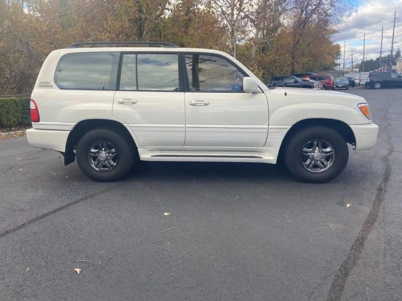 2002 Lexus LX 2nd Gen - Image 2 of 12