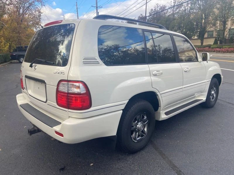 2002 Lexus LX 2nd Gen - Image 3 of 12