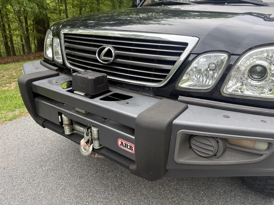 2002 Lexus LX 2nd Gen - Image 30 of 31