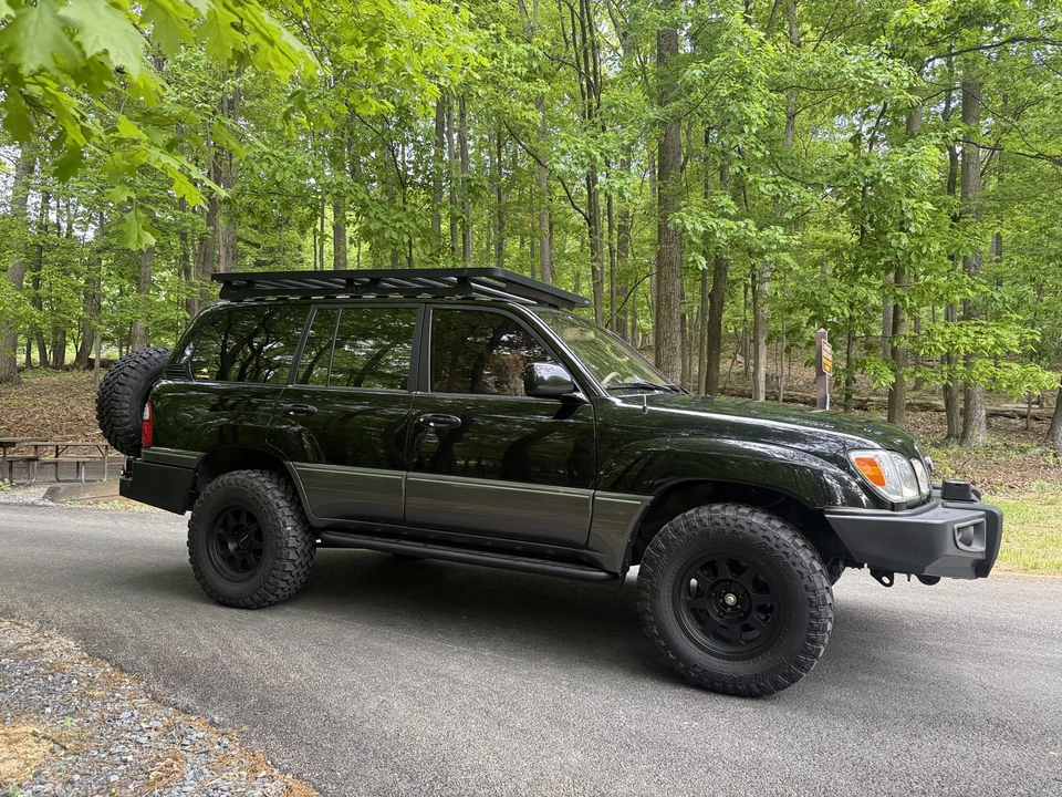 2002 Lexus LX 2nd Gen - Image 14 of 31