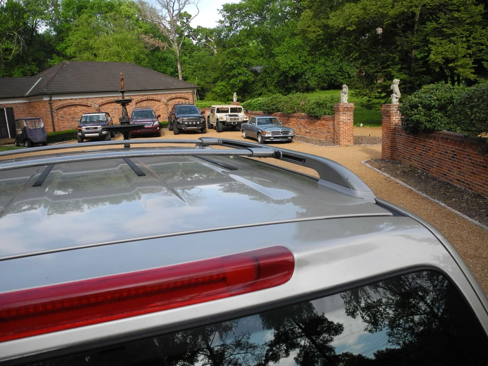 2002 Lexus LX 2nd Gen - Image 30 of 31