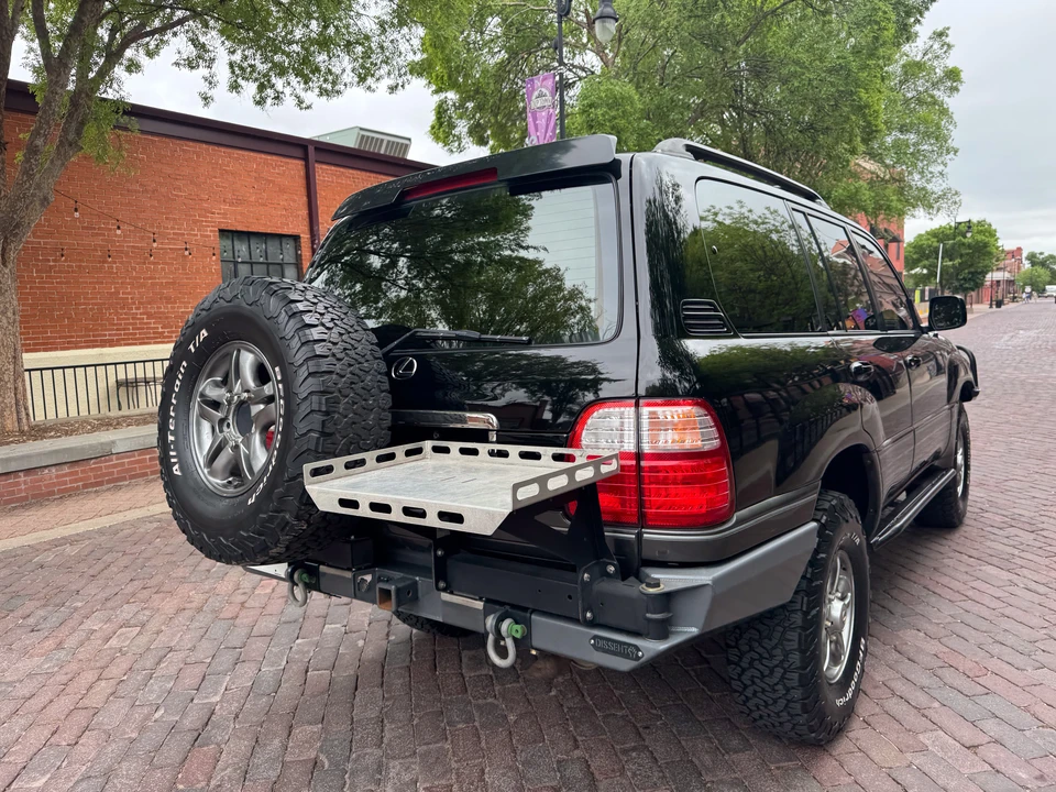 2002 Lexus LX 2nd Gen - Image 7 of 31