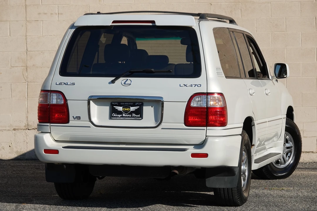 2002 Lexus LX 2nd Gen - Image 22 of 31