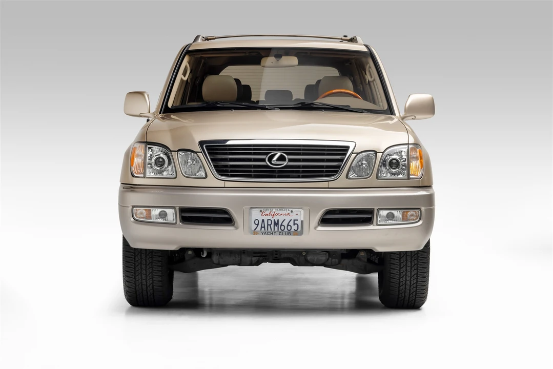 2002 Lexus LX 2nd Gen - Image 2 of 31