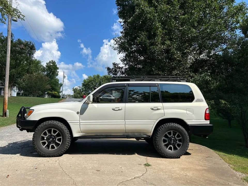 2002 Lexus LX 2nd Gen - Image 2 of 14