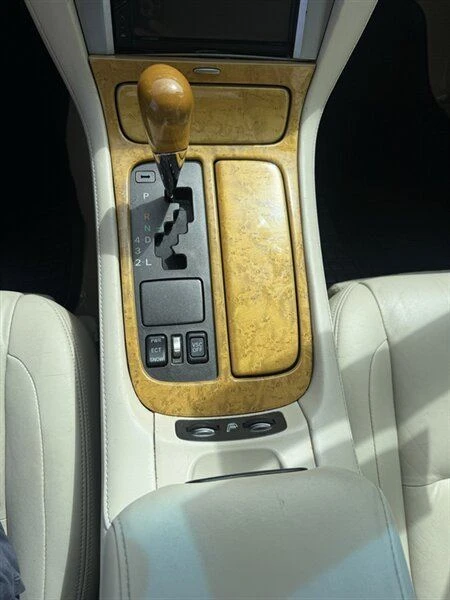 2002 Lexus SC430 - Image 15 of 20