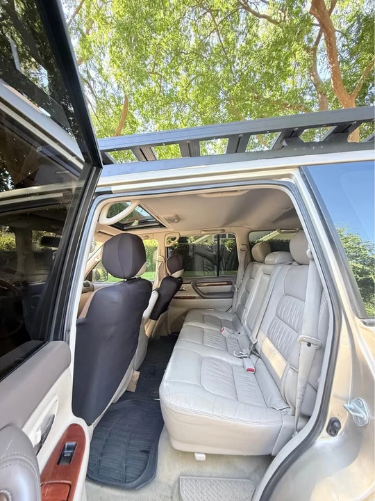 2002 Lexus LX 2nd Gen - Image 14 of 14