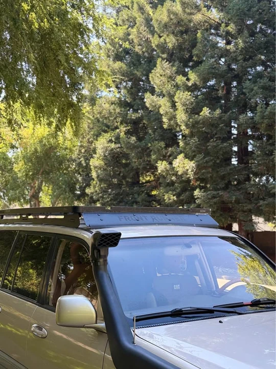 2002 Lexus LX 2nd Gen - Image 12 of 14
