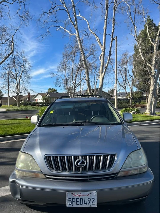 2002 Lexus RX 1st Gen - Image 8 of 20